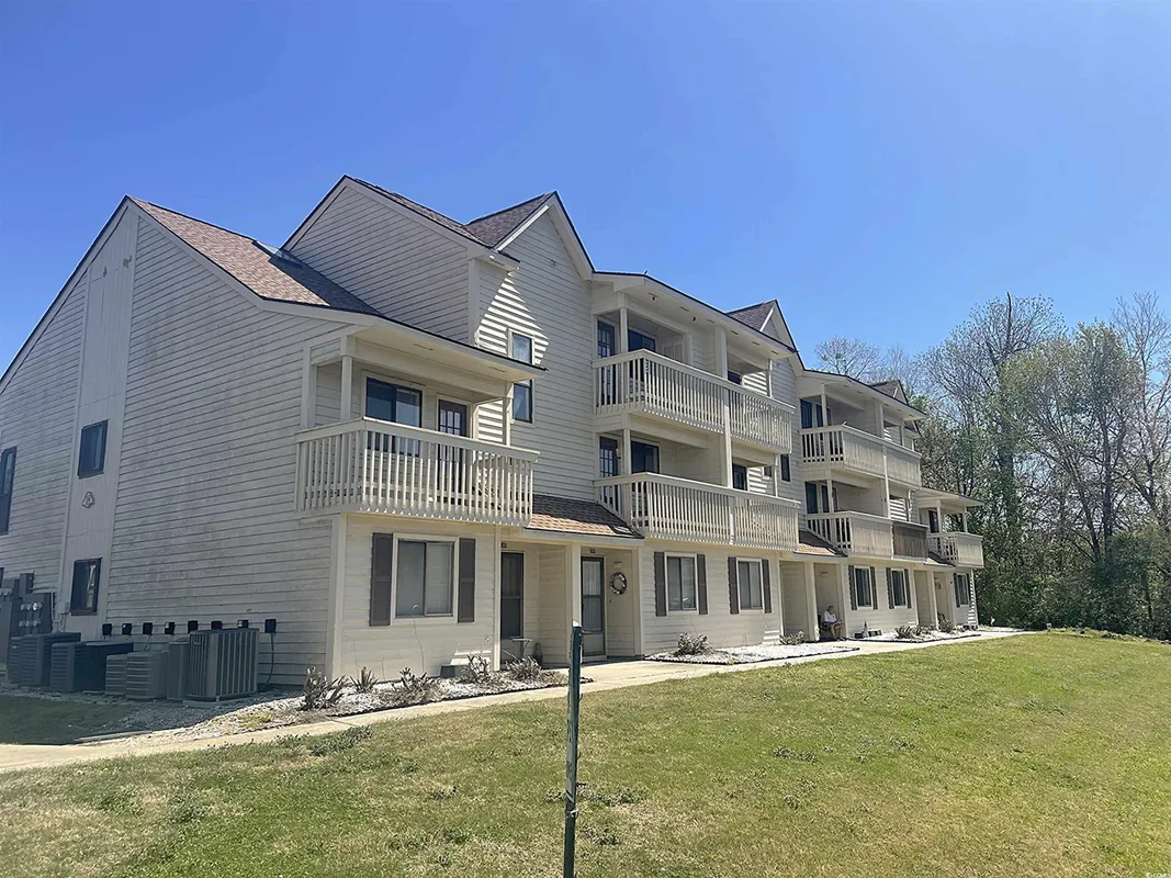 Property Slideshow image 1 of 4 | 510 fairwood lakes dr unit 18j, Myrtle Beach, SC, 29588