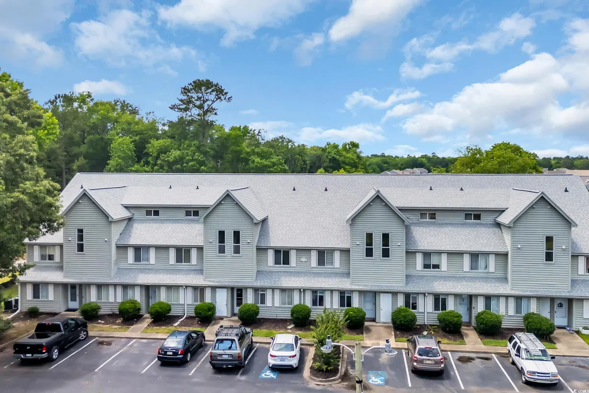 Property Slideshow image 1 of 20 | 923 fairwood lakes ln # 923g, Myrtle Beach, SC, 29588