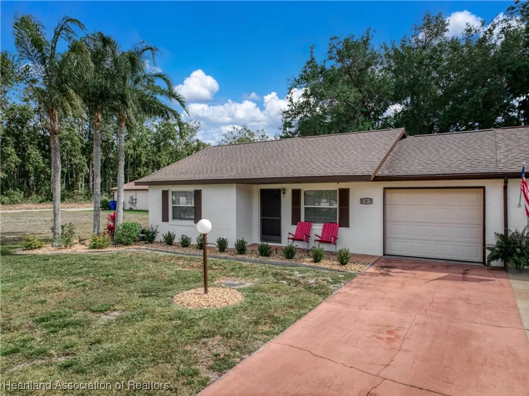 Property Slideshow image 1 of 30 | 107 jasmine st, Lake Placid, FL, 33852