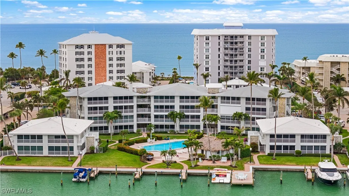 Property Slideshow image 1 of 18 | 2800 gulf shore blvd 100, Naples, FL, 34103