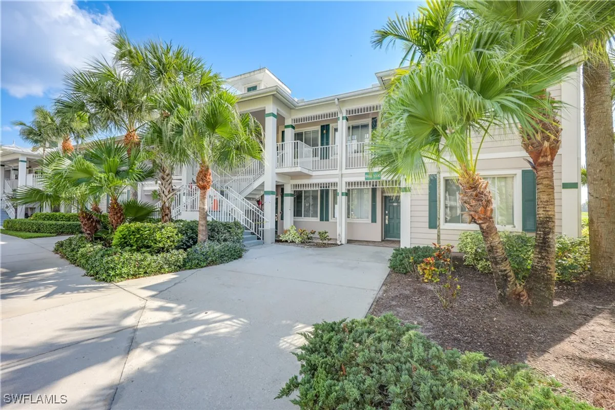 Property Slideshow image 1 of 20 | 7905 mahogany run ln 1316, Naples, FL, 34113