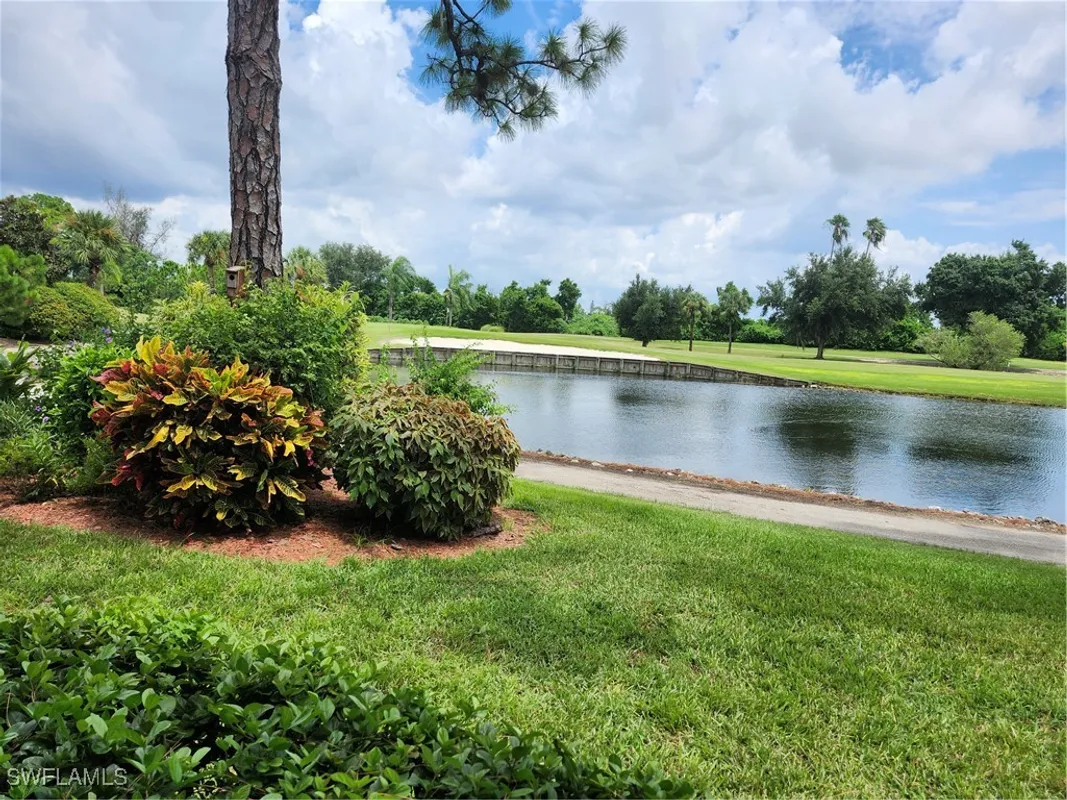 Property Slideshow image 1 of 7 | , Fort Myers, FL, 33907