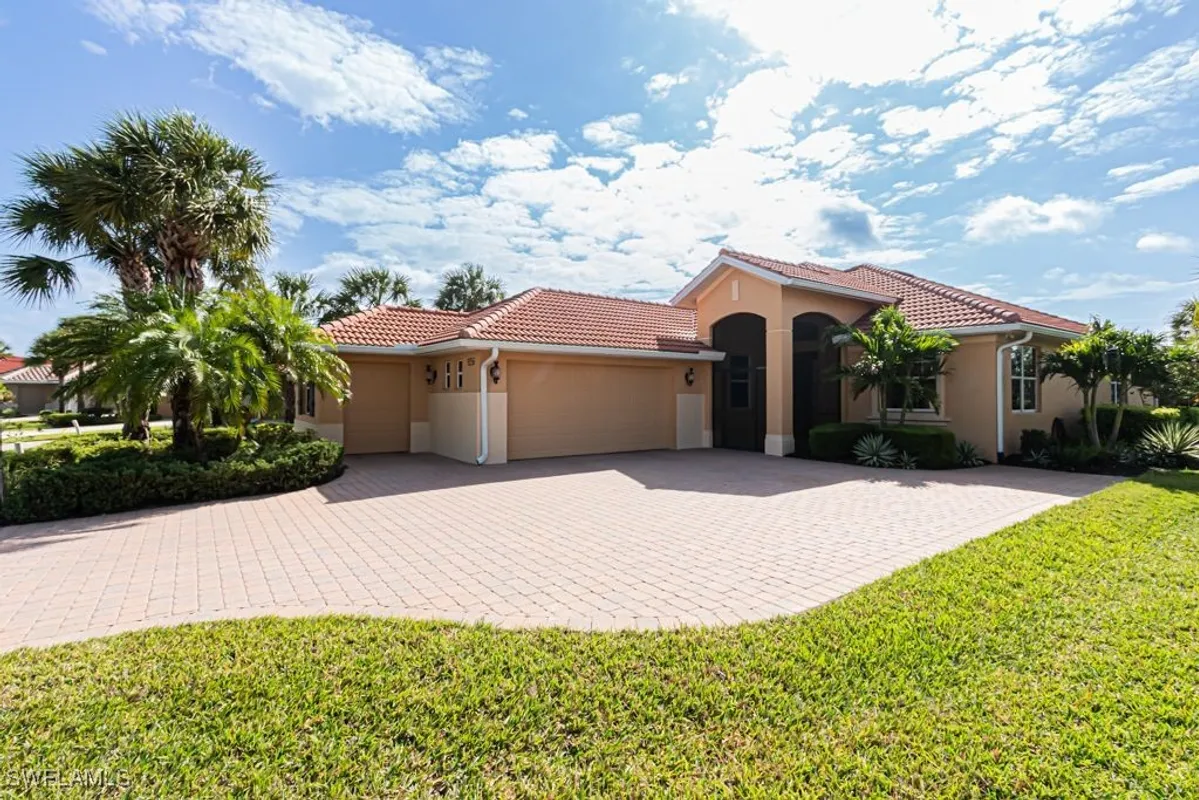 Property Slideshow image 1 of 50 | 9256 breno dr, Fort Myers, FL, 33913