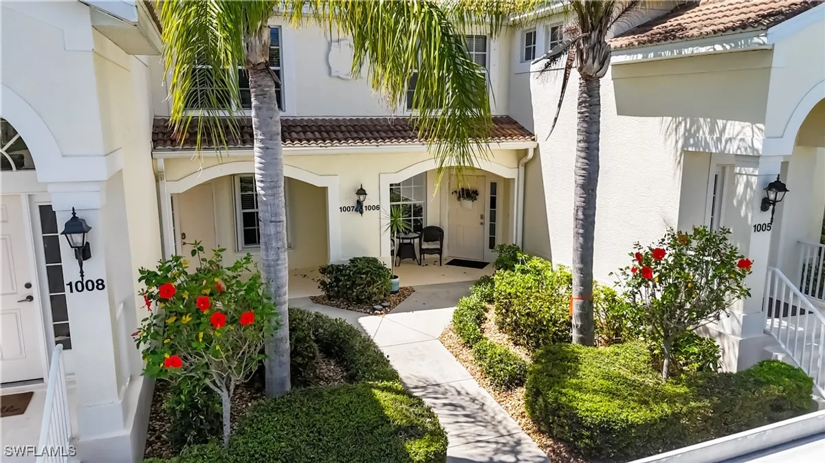Property Slideshow image 1 of 25 | 10139 colonial country club blvd 1006, Fort Myers, FL, 33913