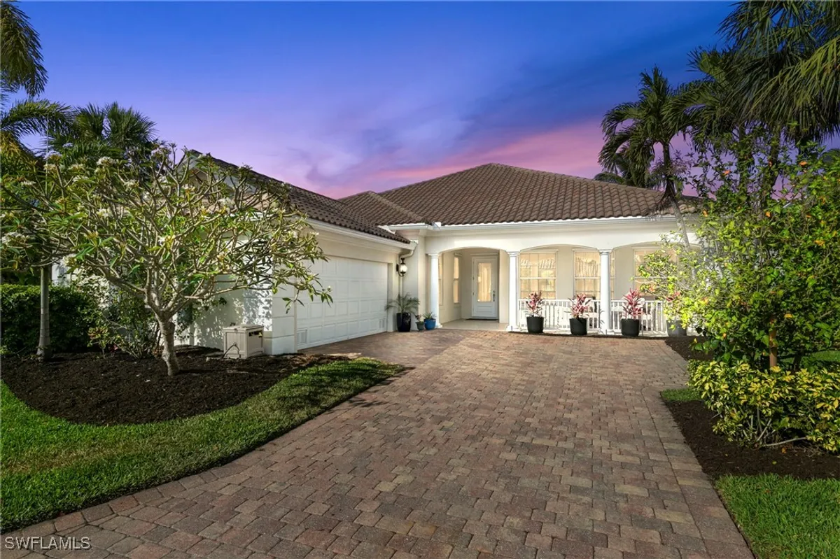 Property Slideshow image 1 of 50 | 15384 scrub jay ln, Bonita Springs, FL, 34135