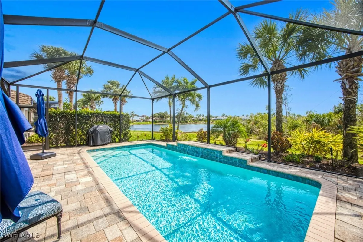 Property Slideshow image 1 of 47 | 10012 oakhurst way, Fort Myers, FL, 33913