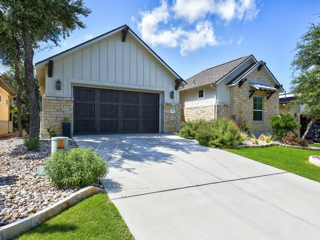 Property Slideshow image 1 of 37 | 217 skipping cedar st, San Marcos, TX, 78666