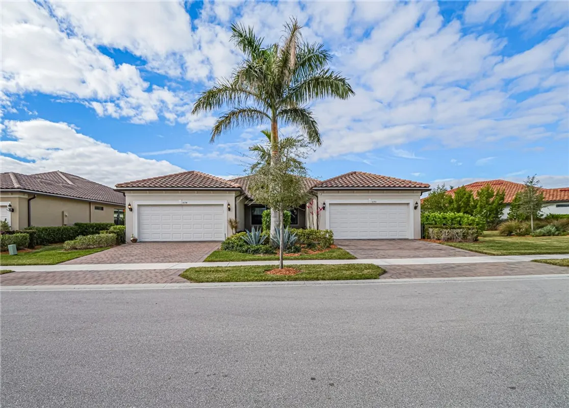 Property Slideshow image 1 of 33 | 5190 unity sq, Vero Beach, FL, 32967