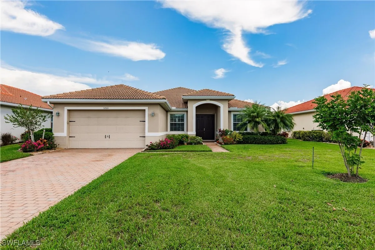Property Slideshow image 1 of 50 | 3260 magnolia landing ln, North Fort Myers, FL, 33917