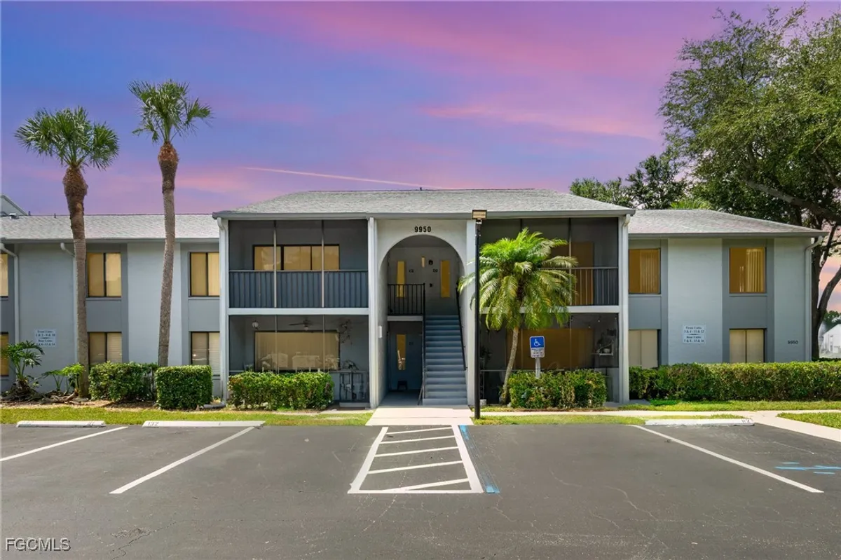 Property Slideshow image 1 of 30 | 9950 sailview ct apt 12, Fort Myers, FL, 33905