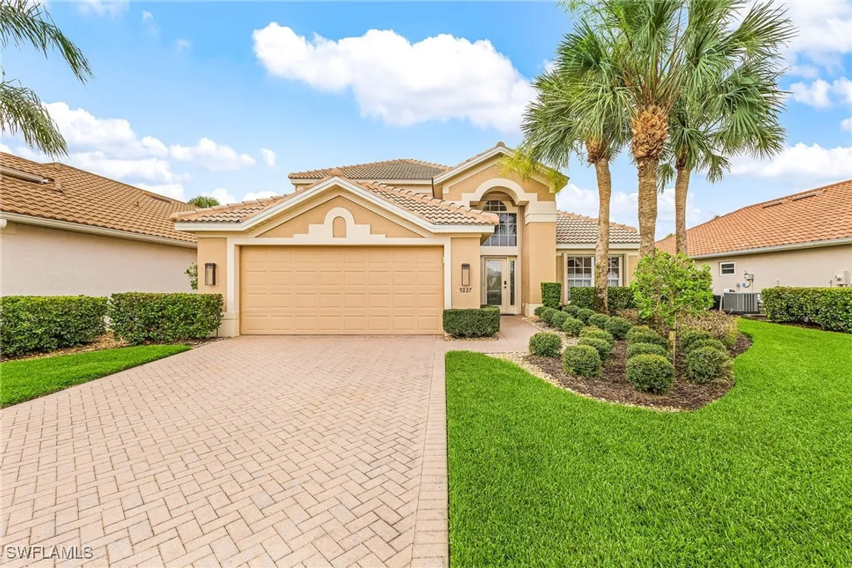 Property Slideshow image 1 of 21 | 9227 independence way, Fort Myers, FL, 33913