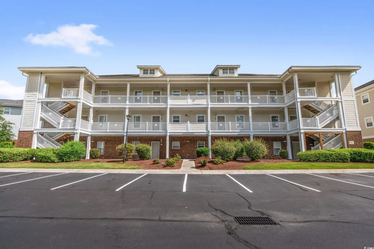 Property Slideshow image 1 of 35 | 604 heathrow dr 1105, Myrtle Beach, SC, 29579