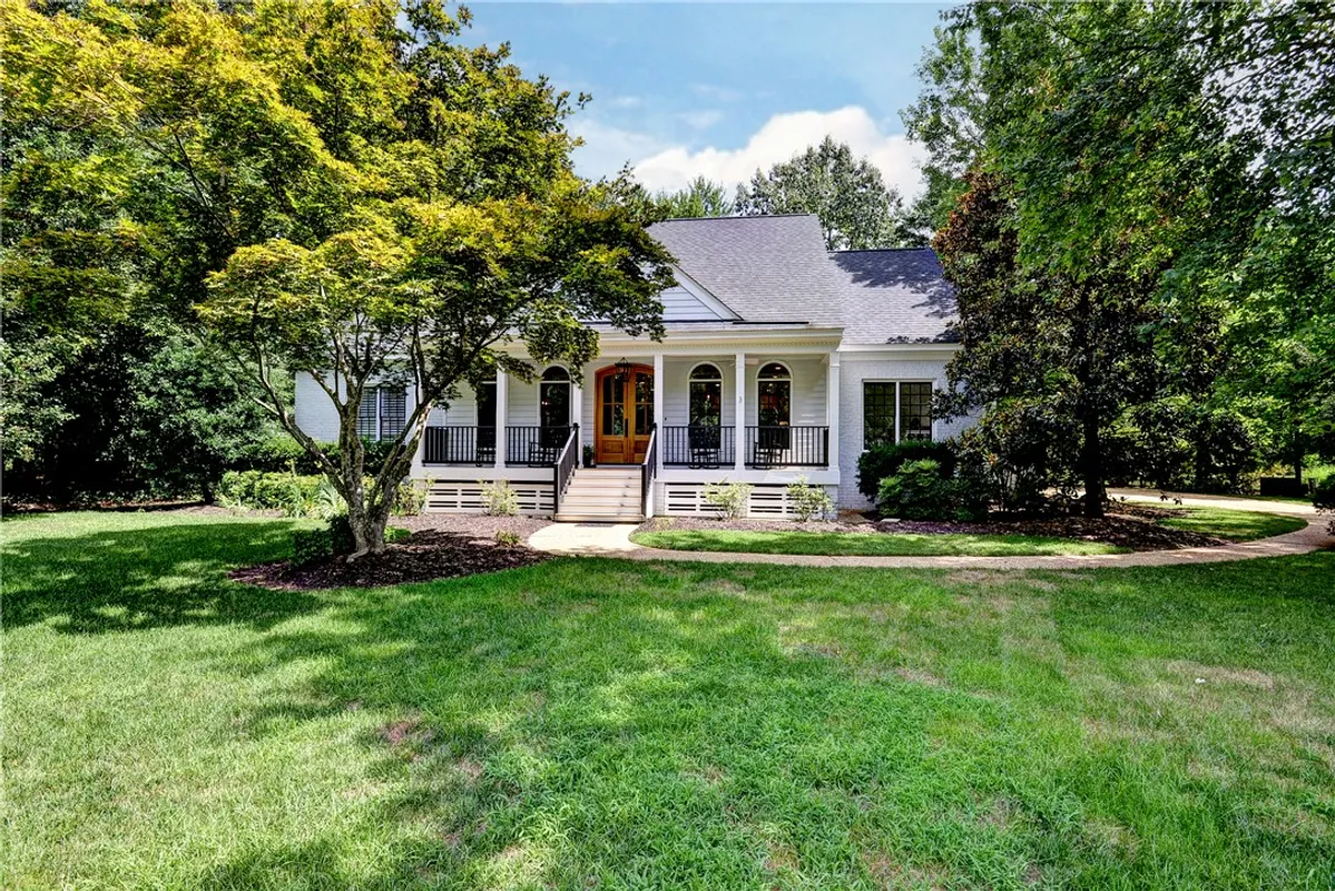 Property Slideshow image 1 of 36 | 2801 ann johnson ln, Williamsburg, VA, 23185