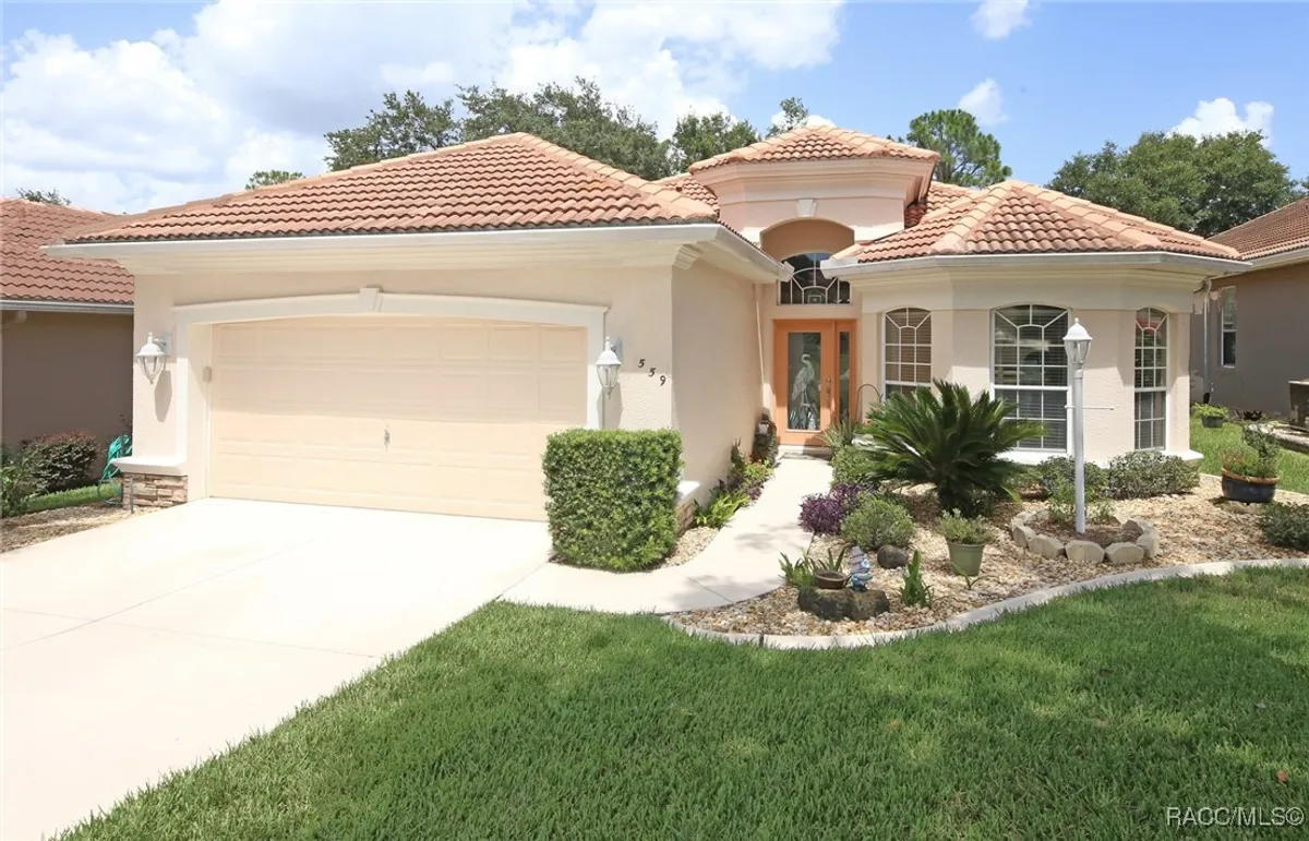 Property Slideshow image 1 of 45 | 559 w doerr path, Hernando, FL, 34442