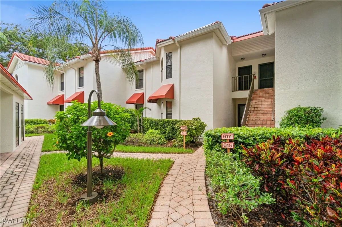 Property Slideshow image 1 of 50 | 613 serendipity dr # 613, Naples, FL, 34108