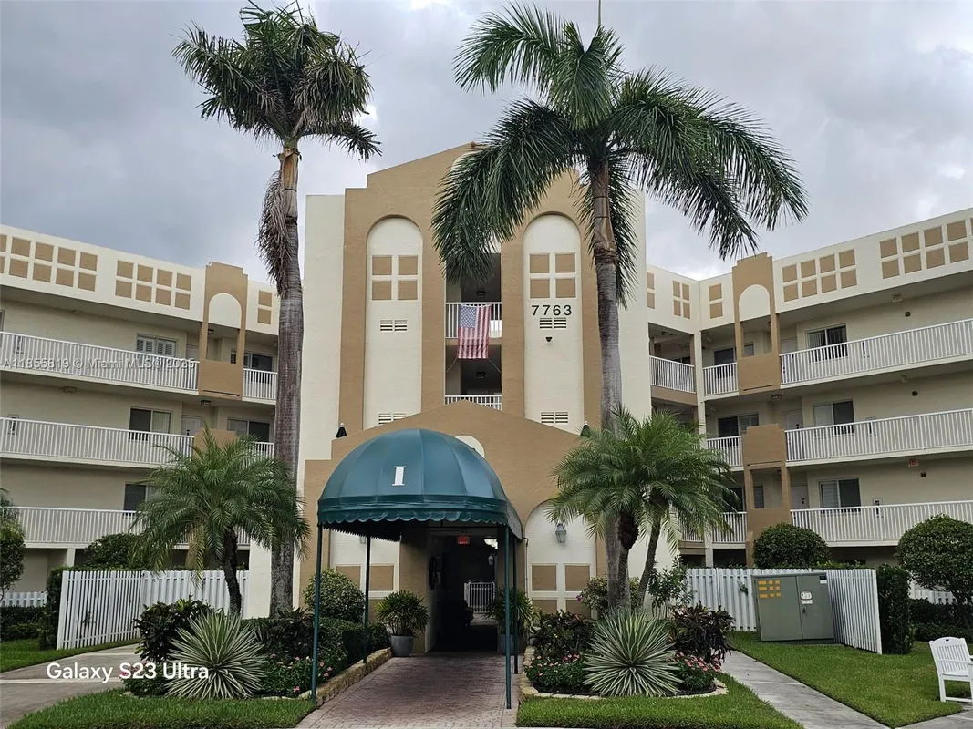 Property Slideshow image 1 of 37 | 7763 southampton ter apt 211, Tamarac, FL, 33321