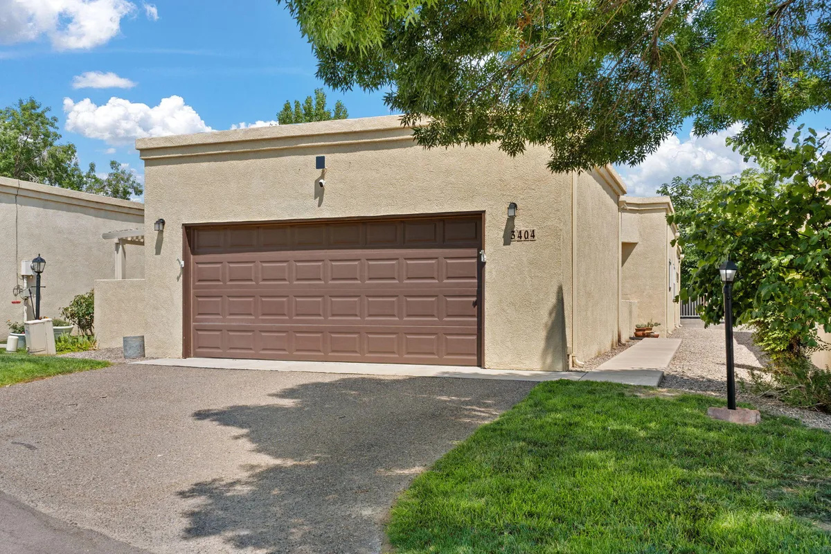Property Slideshow image 1 of 46 | 3404 esplanade pl, Rio Rancho, NM, 87124