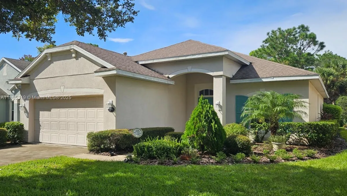 Property Slideshow image 1 of 28 | 115 heron point way, Deland, FL, 32724