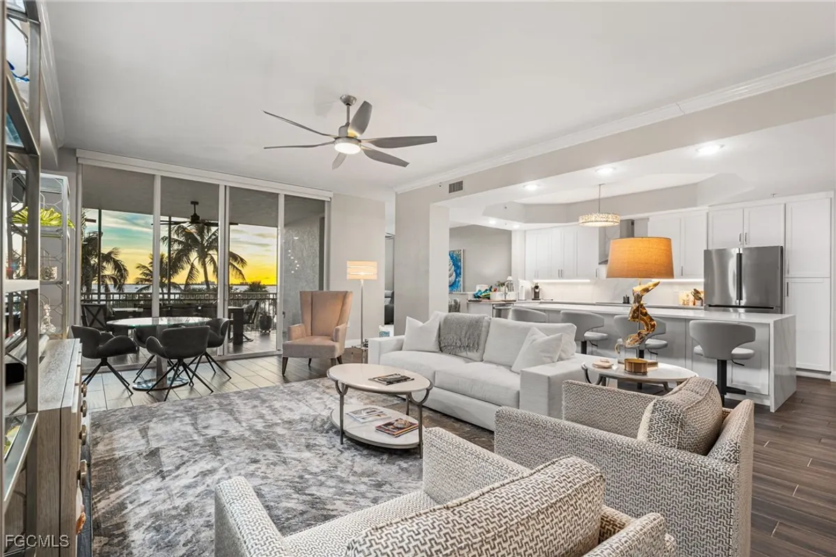 Property Slideshow image 1 of 42 | 14220 royal harbour ct 310, Fort Myers, FL, 33908