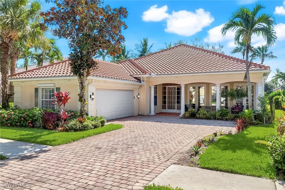 Property Slideshow image 1 of 25 | 4772 martinique way, Naples, FL, 34119