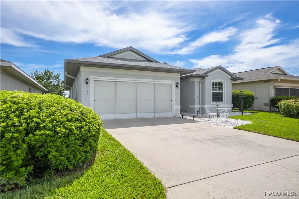 Property Slideshow image 1 of 46 | 2371 n andrea pt, Lecanto, FL, 34461