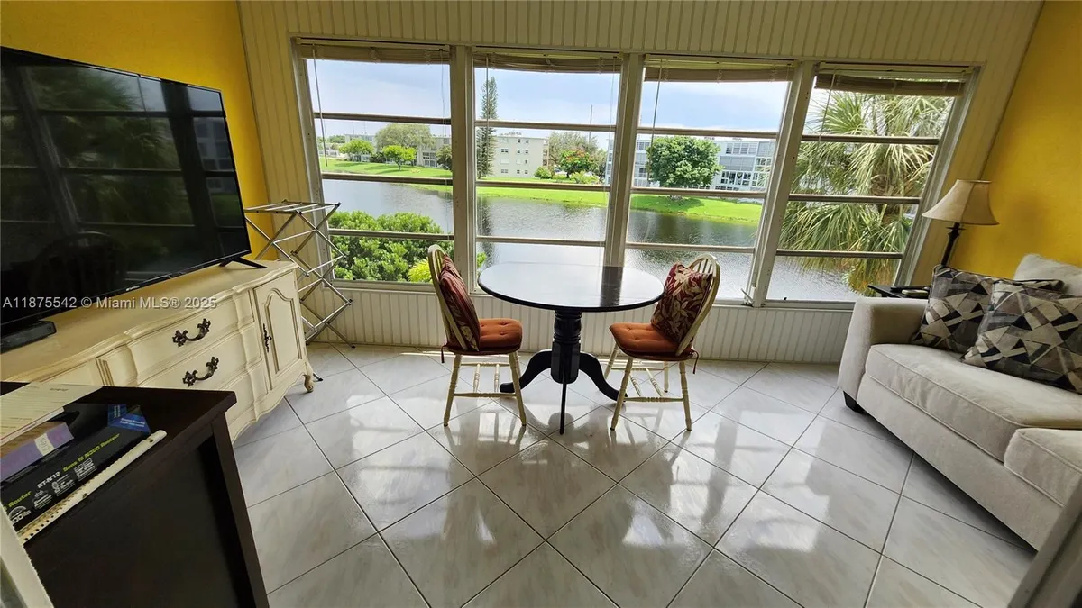 Property Slideshow image 1 of 33 | 3018 harwood c # 3018, Deerfield Beach, FL, 33442
