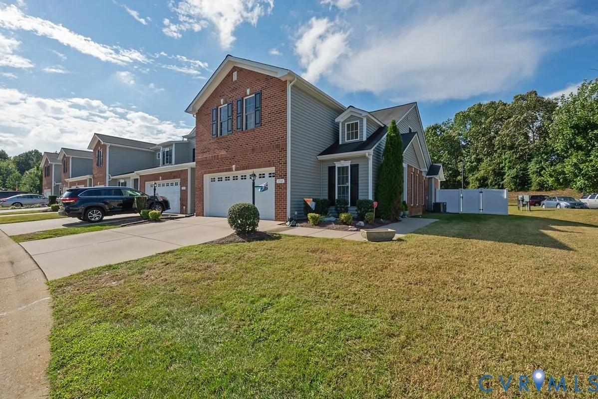 Property Slideshow image 1 of 49 | 7745 marshall arch dr, Mechanicsville, VA, 23111