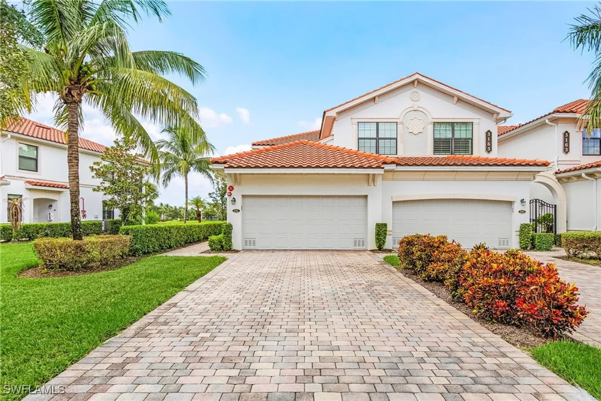 Property Slideshow image 1 of 29 | 3163 serena ln apt 101, Naples, FL, 34114