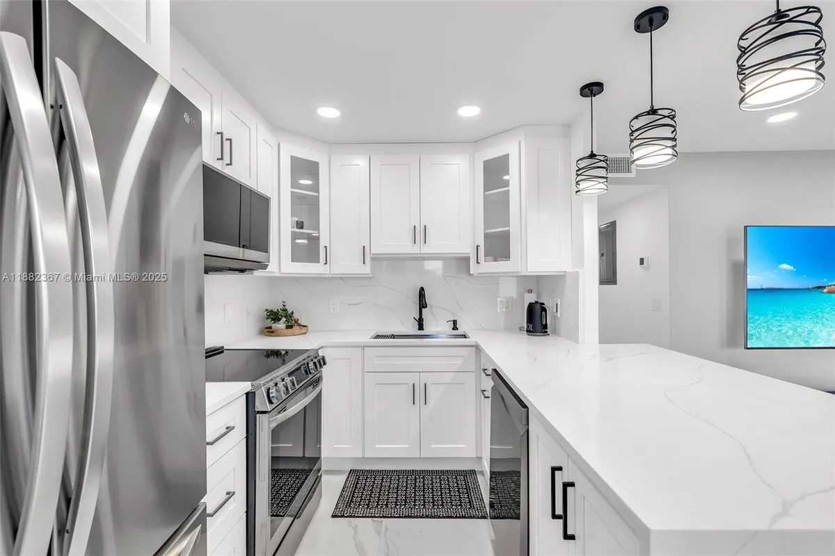 Property Slideshow image 1 of 34 | 3042 harwood d # 3042, Deerfield Beach, FL, 33442