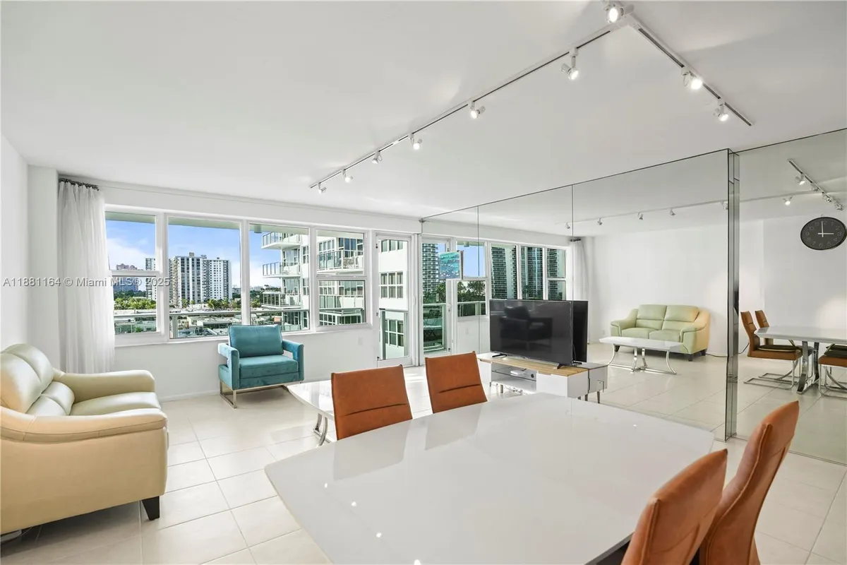 Property Slideshow image 1 of 21 | 3333 ne 34th st apt 711, Fort Lauderdale, FL, 33308