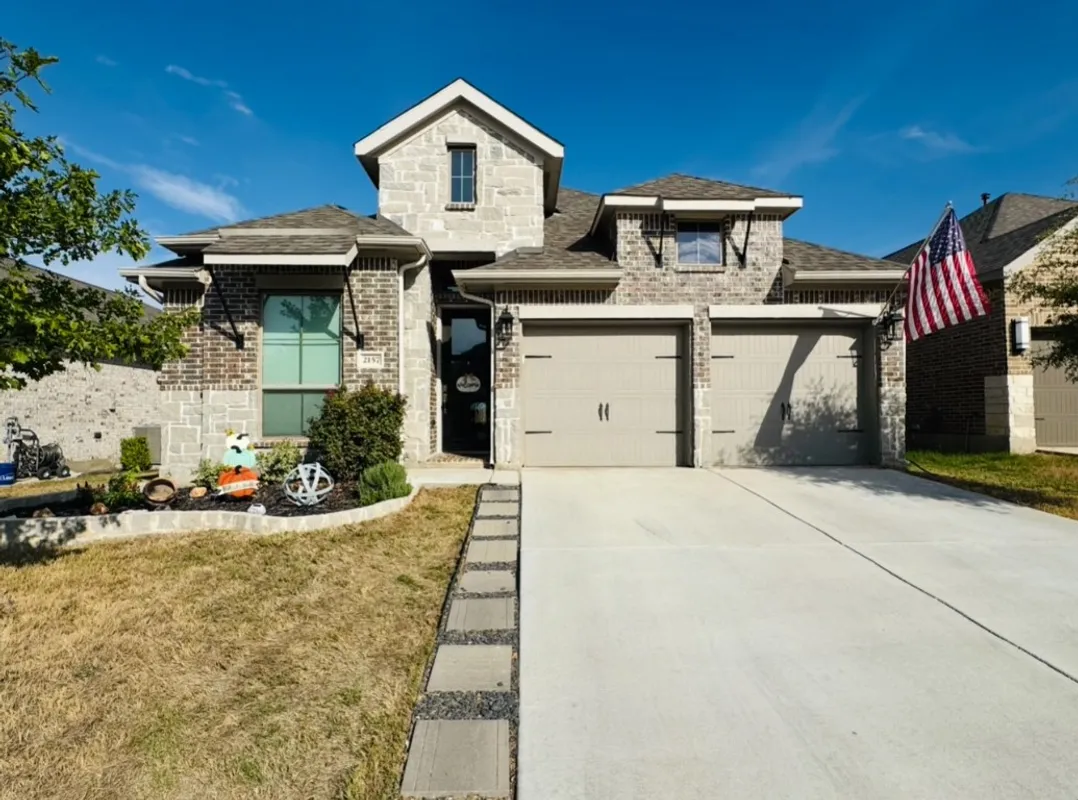 Property Slideshow image 1 of 37 | 2157 wildrye ln, New Braunfels, TX, 78132
