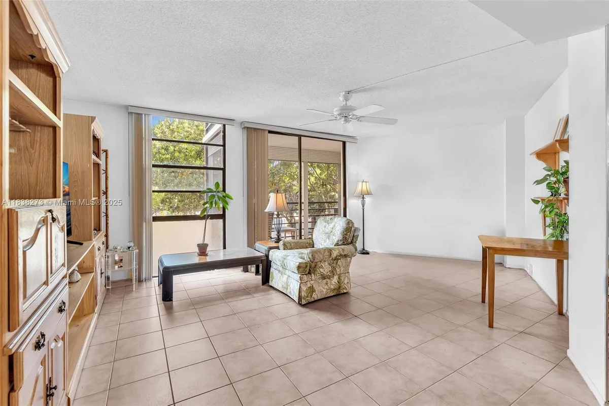 Property Slideshow image 1 of 43 | 20400 w country club dr 215, Aventura, FL, 33180