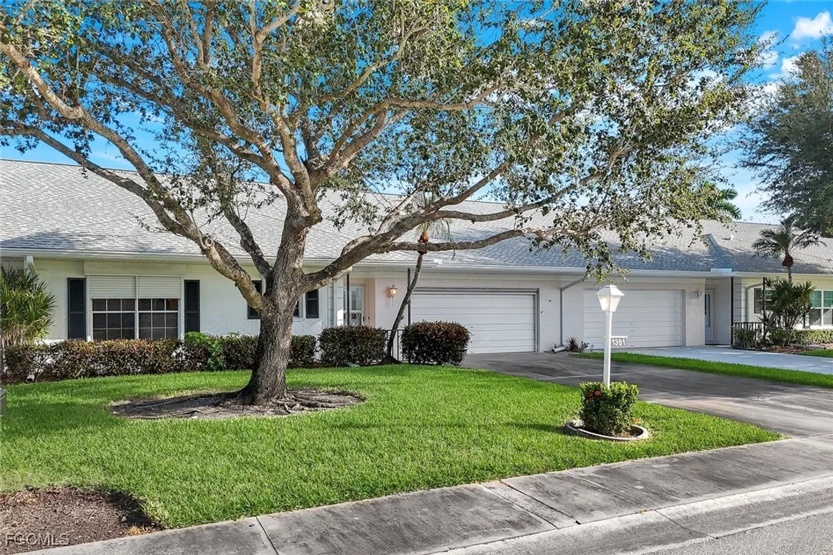 Property Slideshow image 1 of 37 | 1351 medinah dr, Fort Myers, FL, 33919