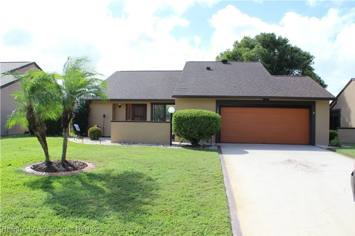 Property Slideshow image 1 of 26 | 3805 cormorant point dr, Sebring, FL, 33872