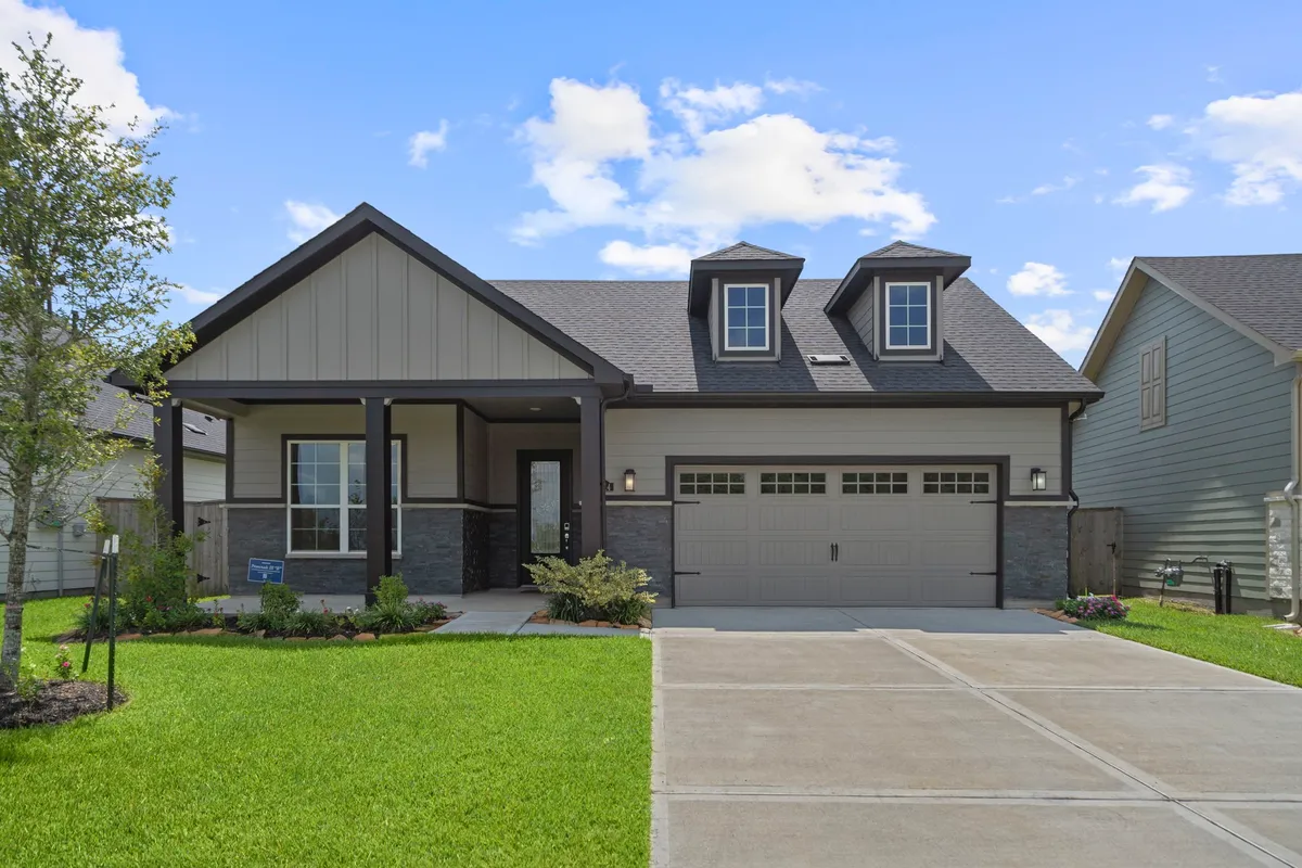 Property Slideshow image 1 of 22 | 1214 hidden oaks dr, Tomball, TX, 77375