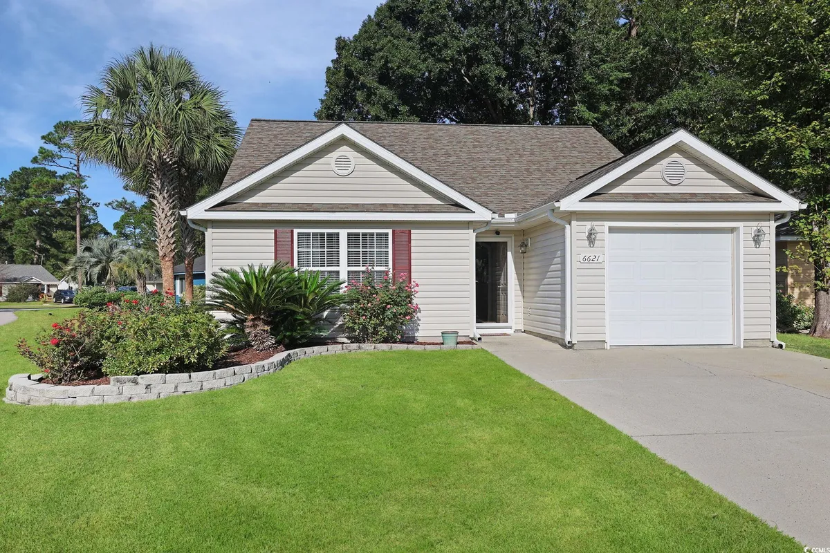 Property Slideshow image 1 of 34 | 6621 e sweetbriar trl, Myrtle Beach, SC, 29588