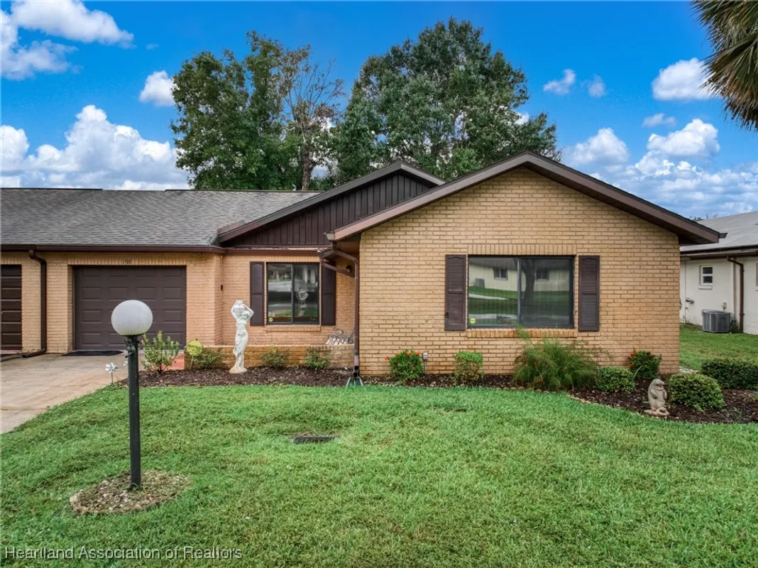 Property Slideshow image 1 of 39 | 158 parkview cir, Lake Placid, FL, 33852