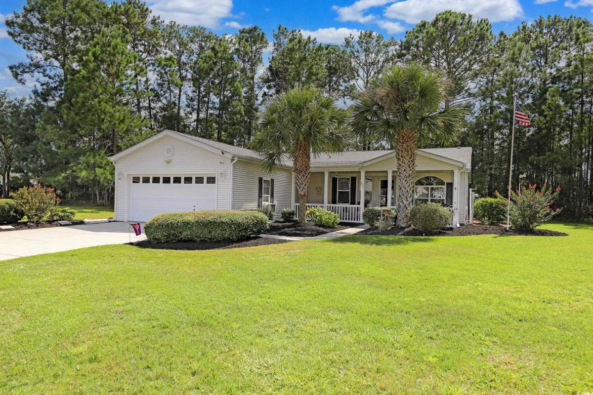 Property Slideshow image 1 of 32 | 627 woodholme dr, Conway, SC, 29526