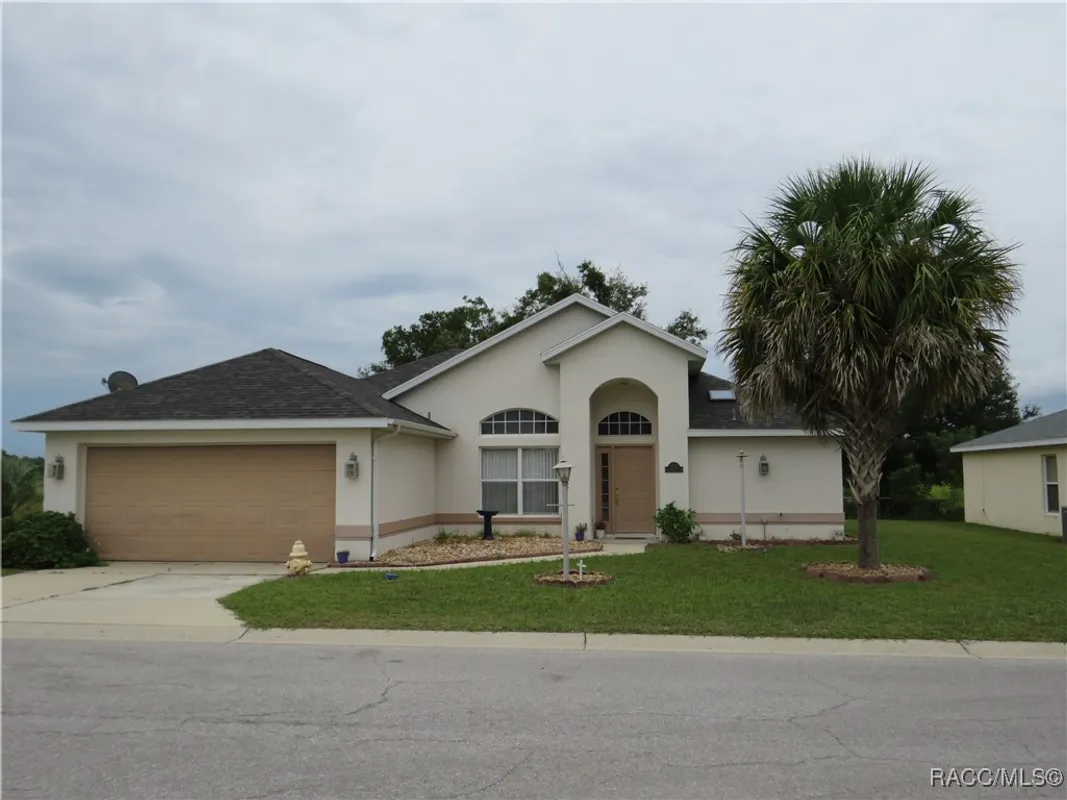 Property Slideshow image 1 of 39 | 10501 s drew bryant cir, Floral City, FL, 34436