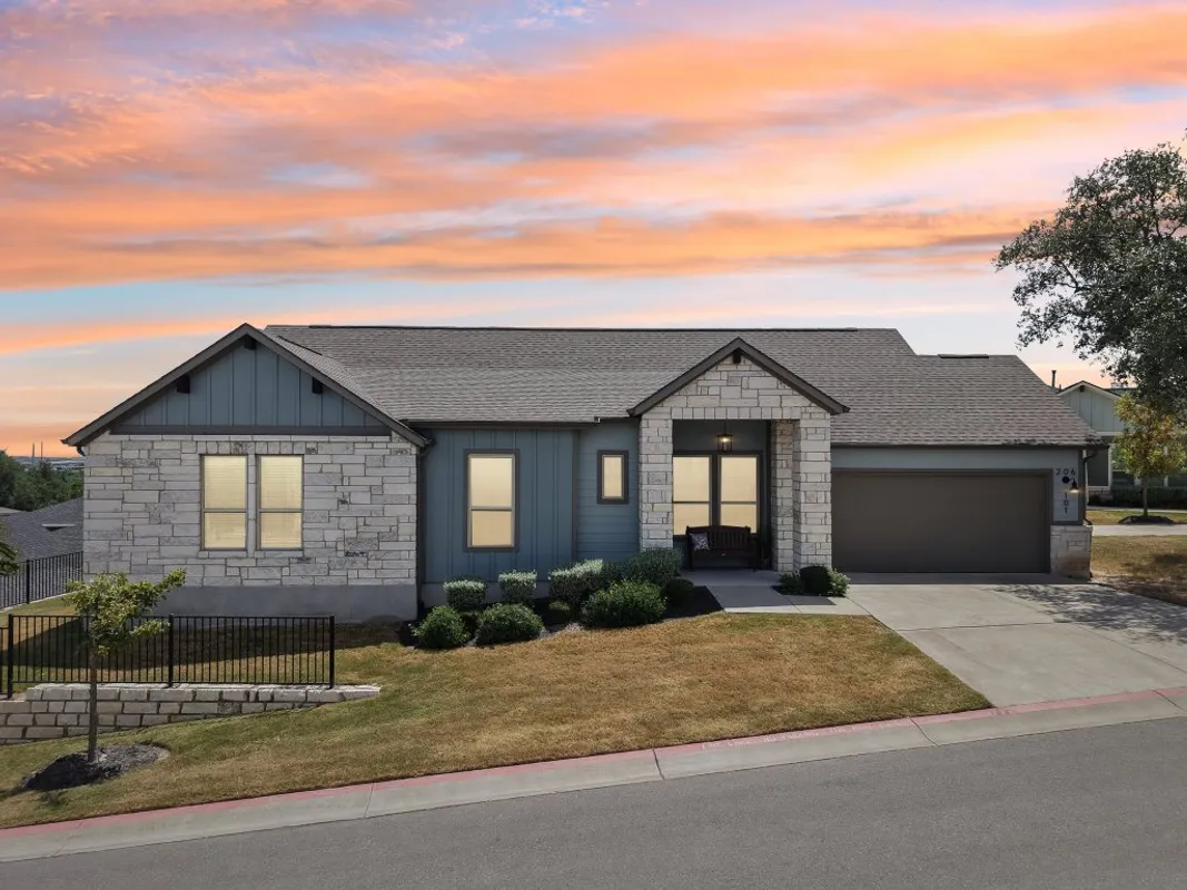 Property Slideshow image 1 of 37 | 206 eagle dr # 101, San Marcos, TX, 78666