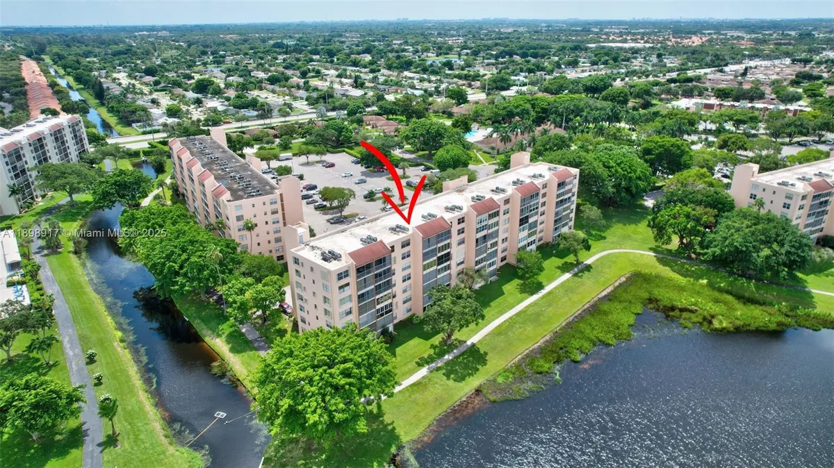 Property Slideshow image 1 of 42 | 14575 bonaire blvd 308, Delray Beach, FL, 33446