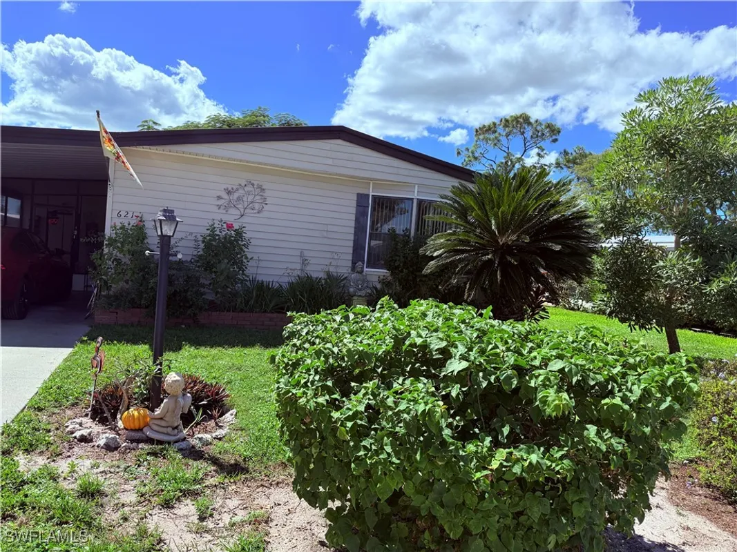 Property Slideshow image 1 of 22 | 621 charlemagne blvd, Naples, FL, 34112