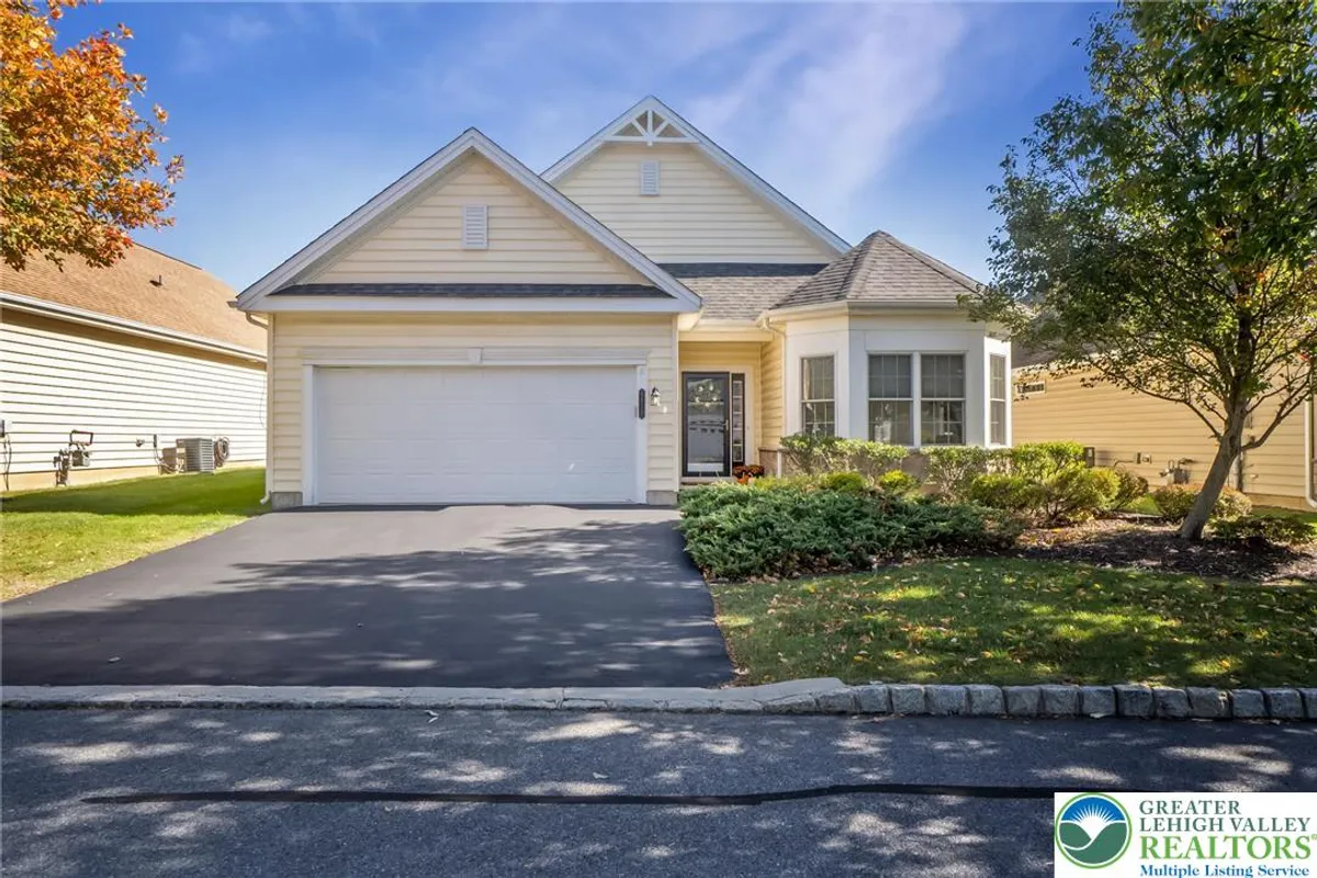 Property Slideshow image 1 of 41 | 6910 constitution dr, Bethlehem, PA, 18017