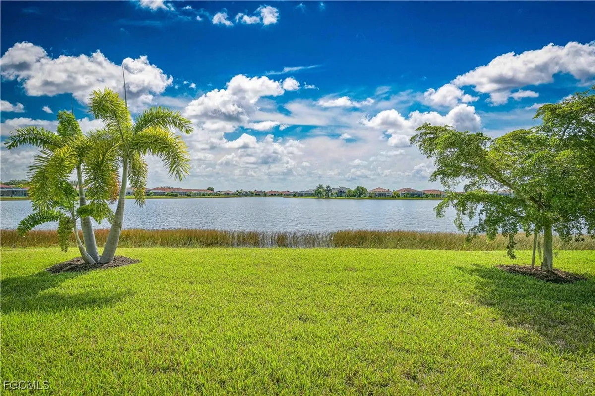 Property Slideshow image 1 of 43 | 3256 birch tree ln, Alva, FL, 33920