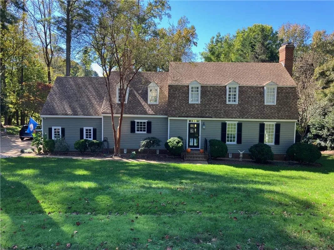 Property Slideshow image 1 of 8 | 14 bray wood rd, Williamsburg, VA, 23185