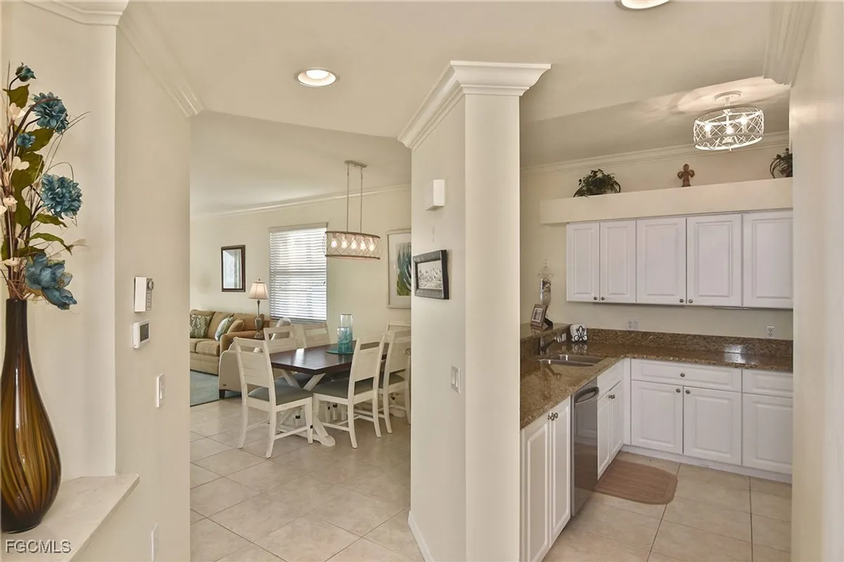 Property Slideshow image 1 of 49 | 10371 butterfly palm dr 828, Fort Myers, FL, 33966