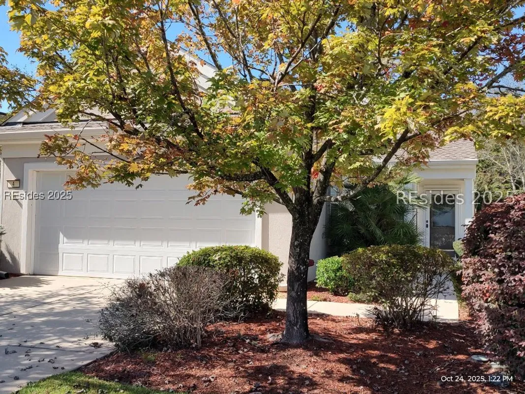 Property Slideshow image 1 of 25 | 4 erne ct, Bluffton, SC, 29909