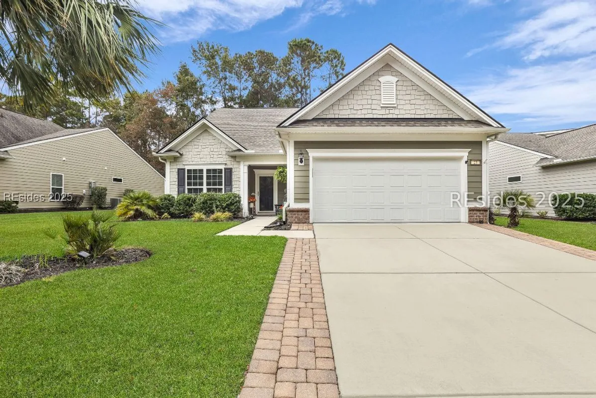Property Slideshow image 1 of 66 | 25 weeping willow dr, Bluffton, SC, 29910