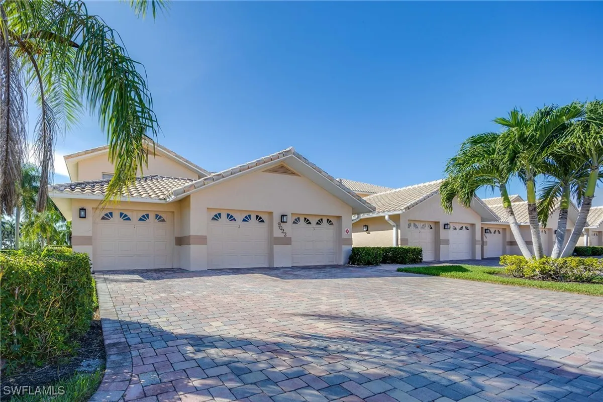 Property Slideshow image 1 of 29 | 9022 michael cir unit 3, Naples, FL, 34113