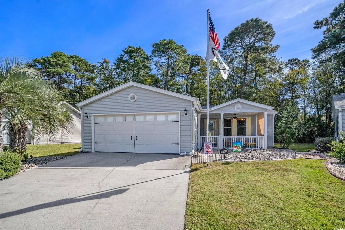 Property Slideshow image 1 of 31 | 253 wellspring dr, Conway, SC, 29526